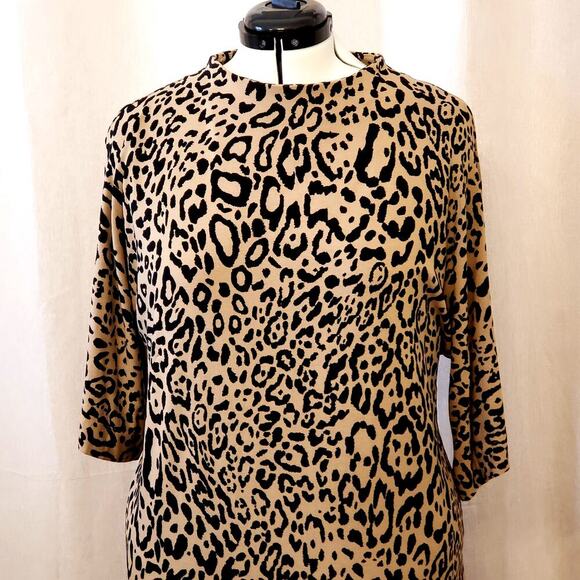 Chico's Cheetah Print Mock Neck Midi Shift Stretch Dress | Size 3 (16/18) | NWT - Picture 4 of 10